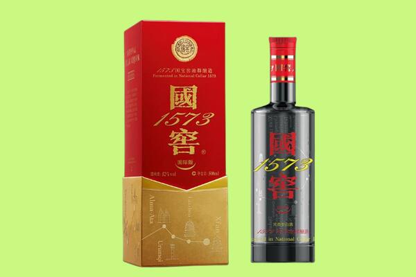 哈尔滨方正县回收国窖1573.jpg